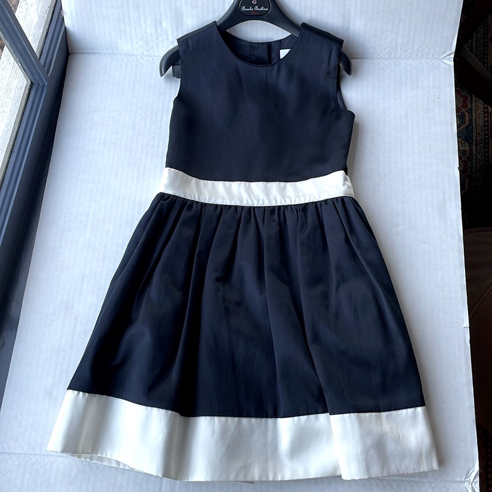 Brooks Brothers Fleece, Girls Classic Fancy Satin Dress, Size 6